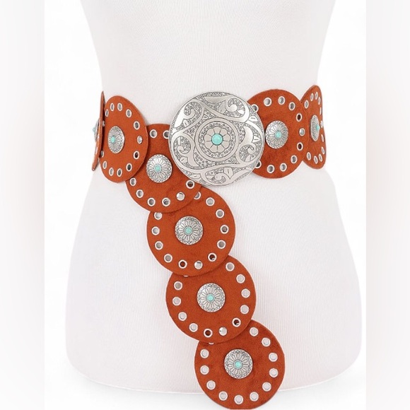 Accessories - Plus Size Camel Leather w/ Silver Accents Concho Statement Belt